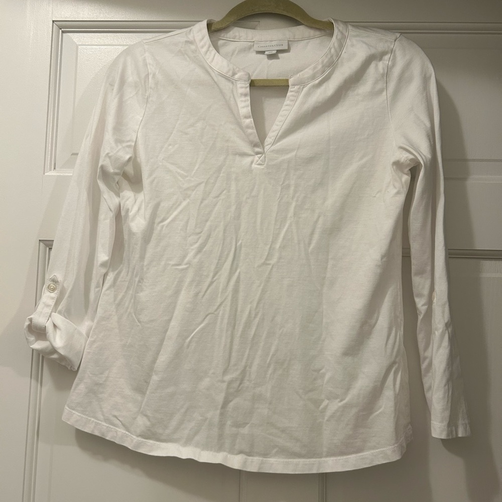 Charter club White women's top, size Petite M, V neck